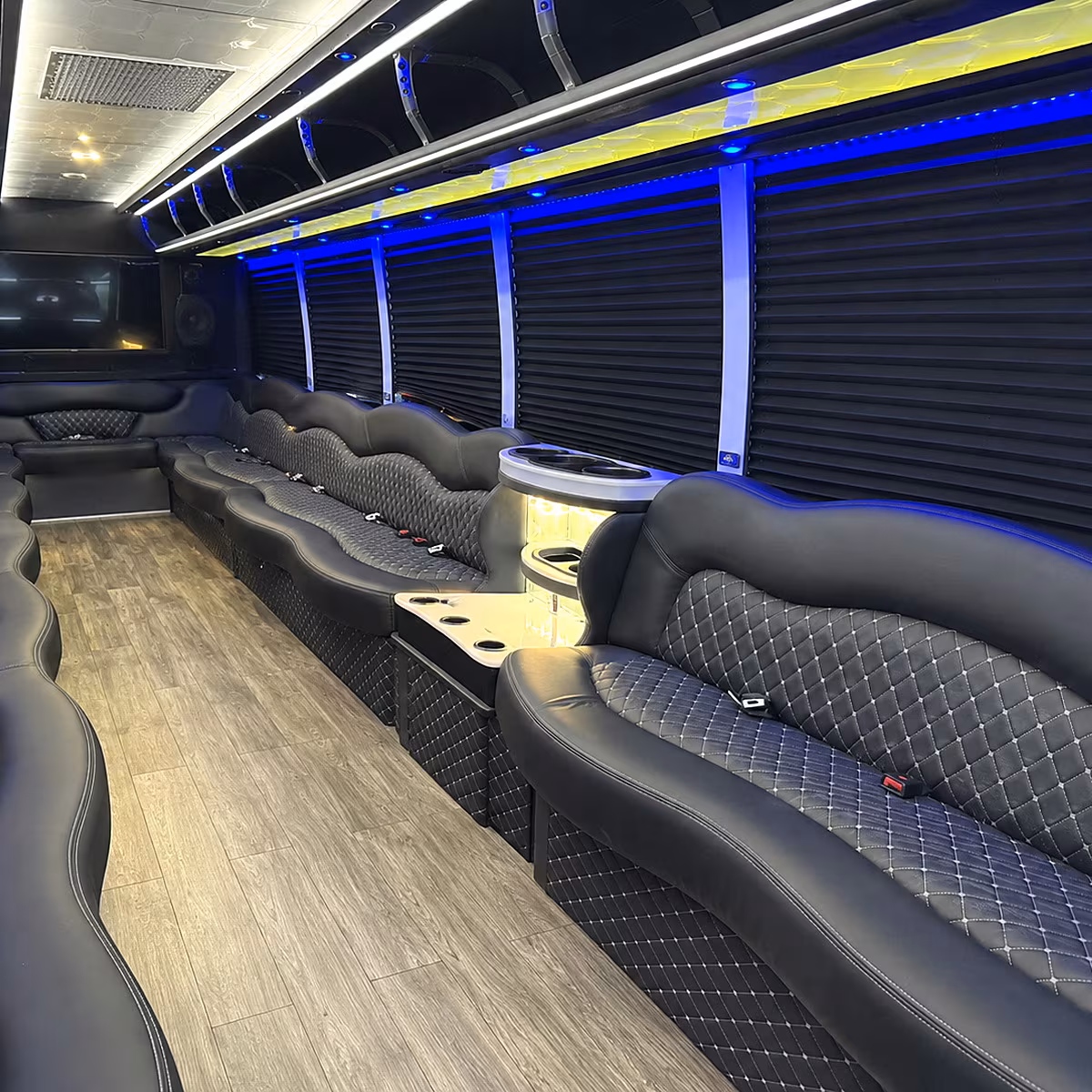 Newark Winery Tour & Pub Crawl Transportation